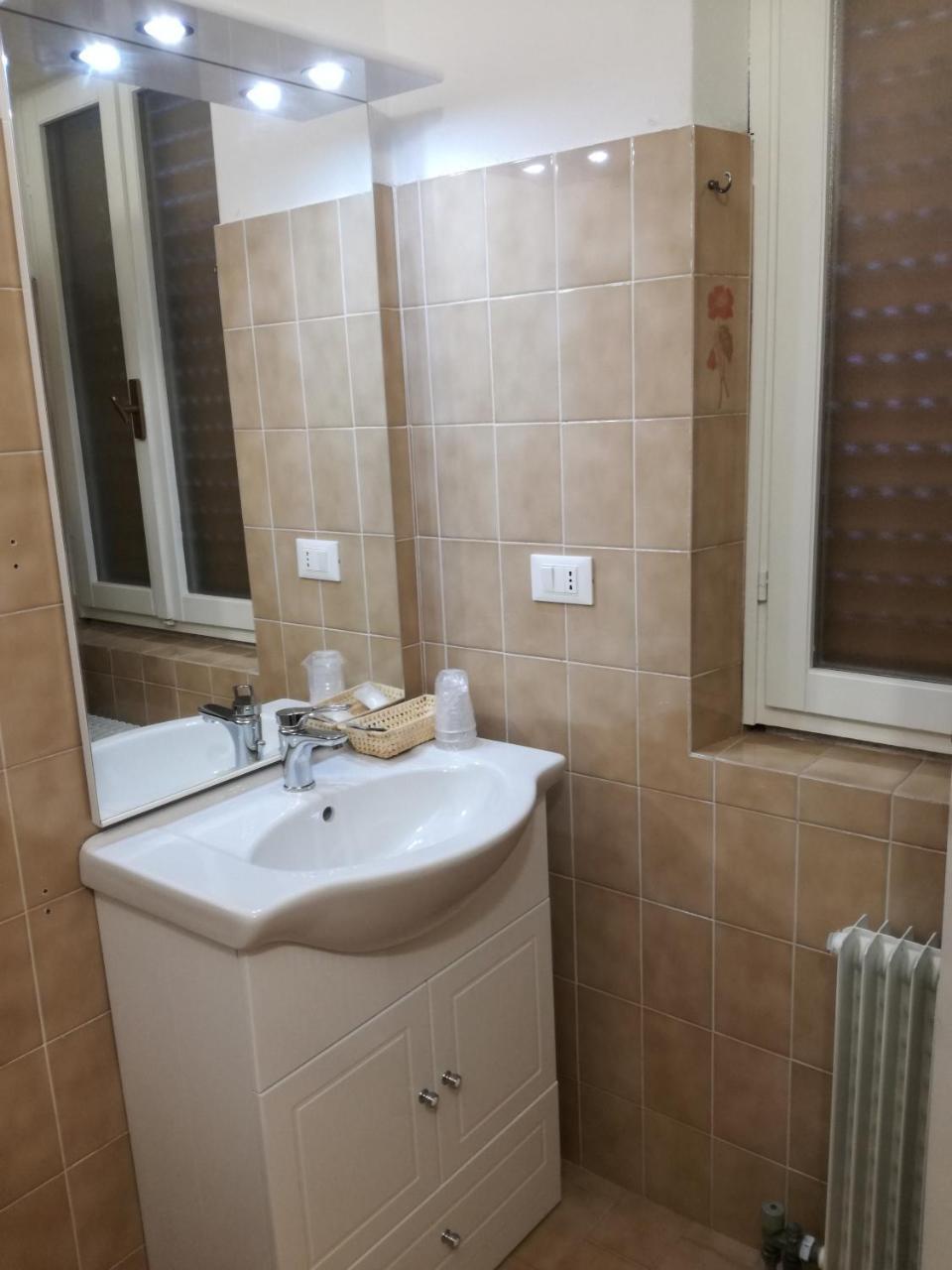 Aktiv Hotel Eden Dro Buitenkant foto